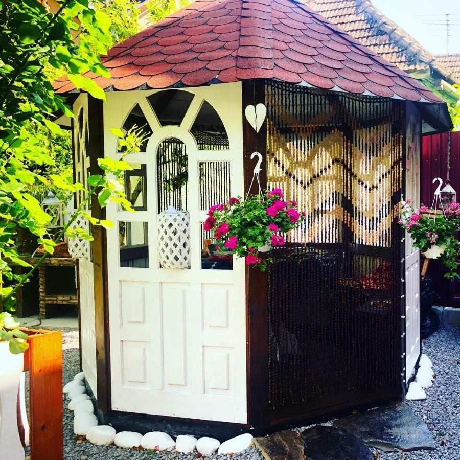 Готель Casa Rosca Сігішоара Екстер'єр фото